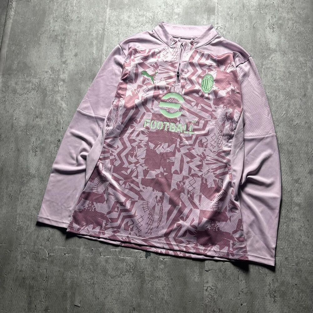 Puma Men's Pink and Purple T-shirt